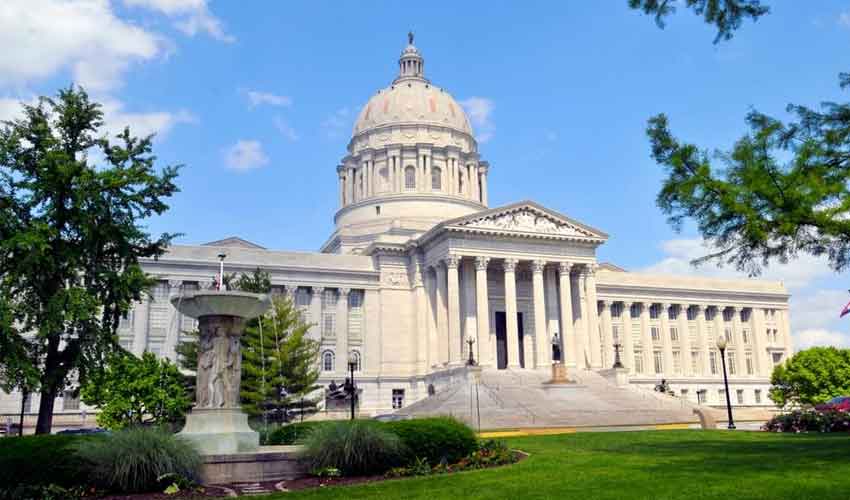 Missouri Digital Betting Initiative Faces Legal Challenge