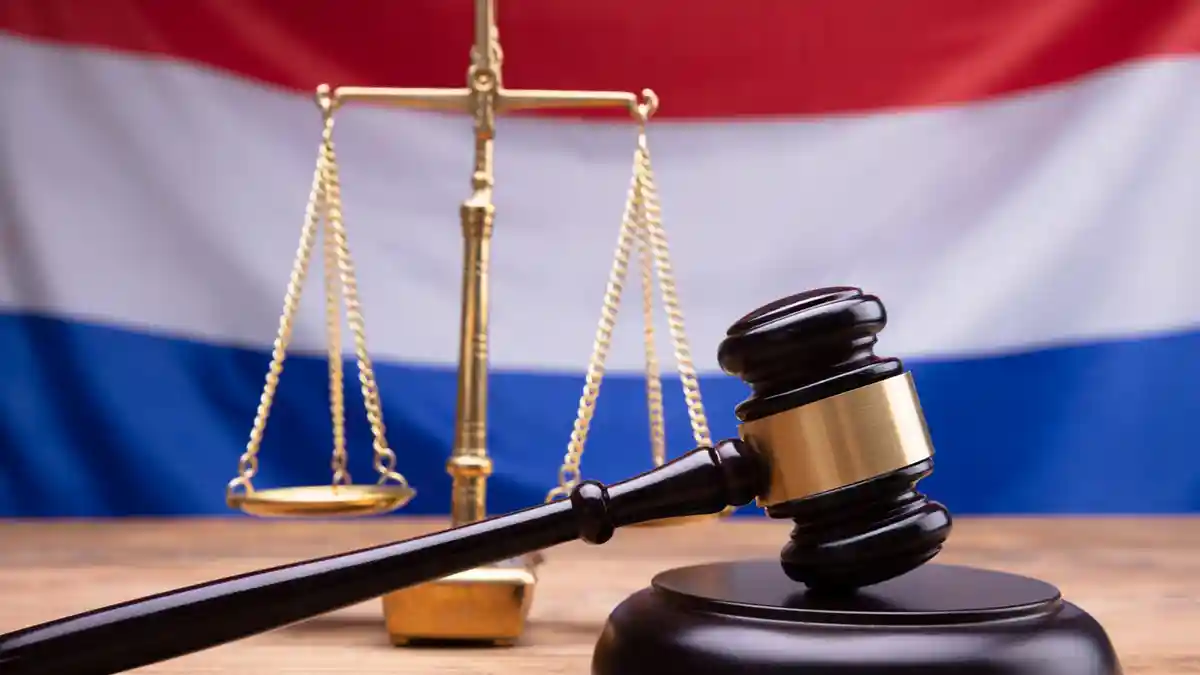 Dutch Bill Proposes Stricter Gambling Restrictions and Ad Ban